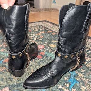 Black Star Cowgirl Boots
